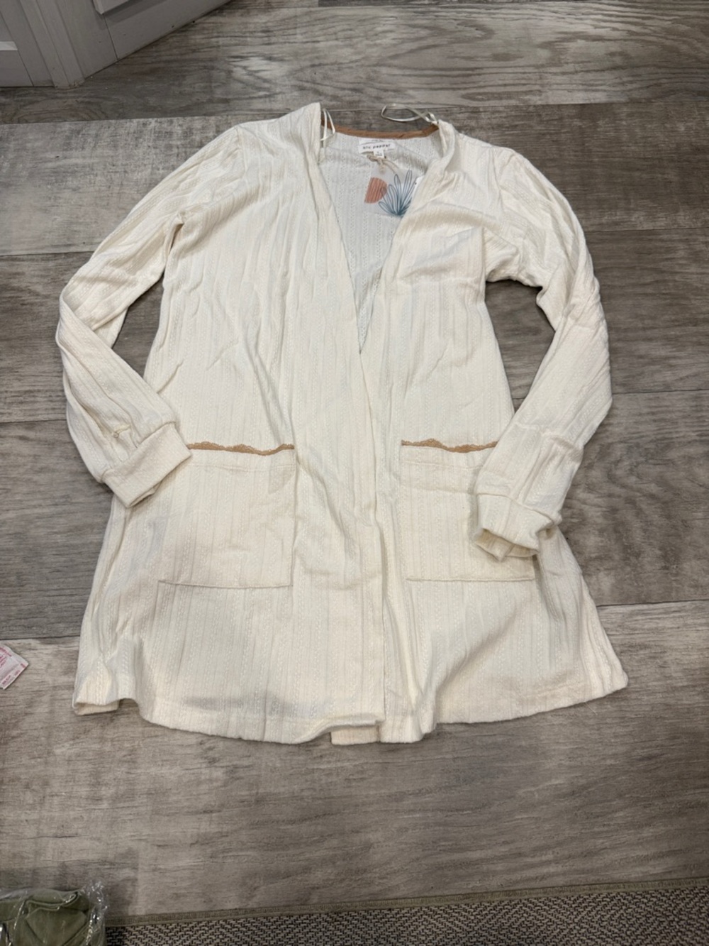 Blu Pepper Cream Open-Front Knit Cardigan